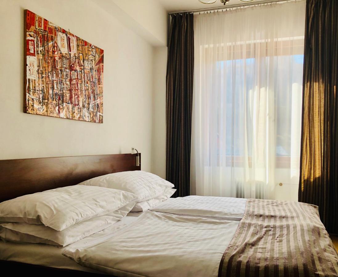 Hotel & Penzion Grand Matej Banská Štiavnica Esterno foto